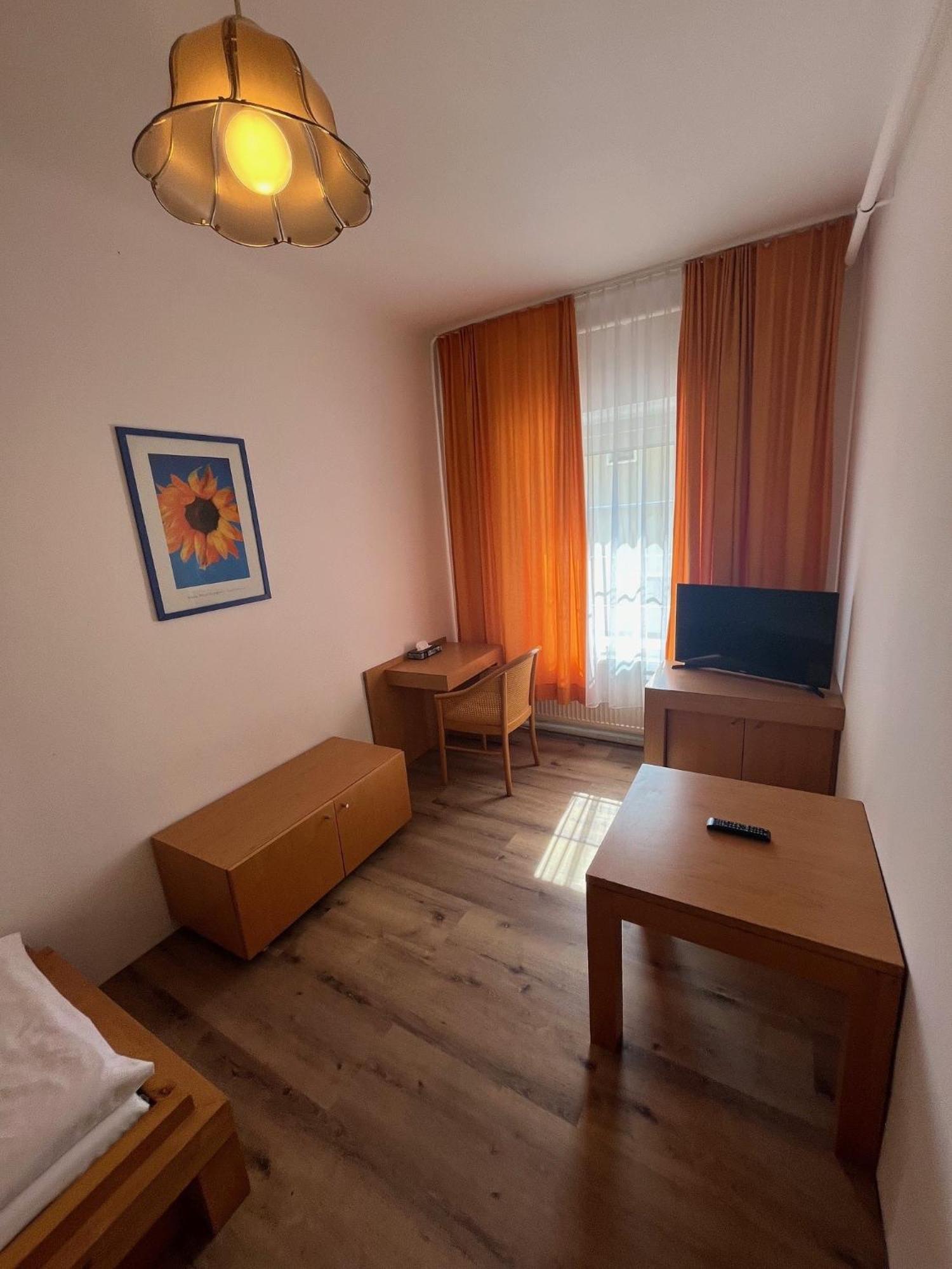 City Hotel Post 16 Braunau am Inn Exterior foto